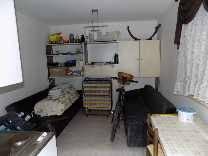 Vir, Dalmácia 23234, 6 Bedrooms Bedrooms, ,6 BathroomsBathrooms,Ház,Eladó,1049Eladó horvátországi ingatlanok Eladó ingatlanok Horvátországban Vir sziget apartmanok apartmanok Viren Házak Viren Viren házak eladók Viri apartmanok Kiadó házak Viren Kiadó apartmanok Viren Dalmácia kiadó apartmanok Aparmanok Dalmácia- kiadó , eladó Pad sziget,kiadó házak Házak eladók Pag sziget Adria eladó házak Tenger-eladó apartmanok Apartmanok kiadók Horvát tenger Házak eladók Horvát tenger Házak kiadók Horvát tenger Apartmanok eladók Horvát tenger Apartmanok kiadók Horvát tenger Apartmanok eladók Adria tenger Apartmanok kiadók Adria tenger Pag közeli apartmanok Vir házak Vir apartmanok Apartmanok Vir Házak Vir Vir sziget nyaralás Nyaralás Vir szigeten Nyaralás Horvát tenger Nyaralás Horvátország Nyaralás Adriai tengeren Horvátország nyaralás Pag, Vir, Dalmácia, Zadar, ház, apartman, lakás,ELADÓ, KIADÓ, bérelhető, nyaralás,üdülés, tenger