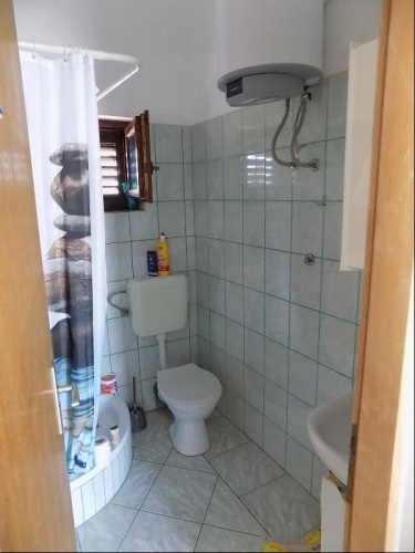 Biskupljaca, Vir, Dalmácia, 5 Bedrooms Bedrooms, ,3 BathroomsBathrooms,Ház,Eladó,Biskupljaca,1050Eladó horvátországi ingatlanok Eladó ingatlanok Horvátországban Vir sziget apartmanok apartmanok Viren Házak Viren Viren házak eladók Viri apartmanok Kiadó házak Viren Kiadó apartmanok Viren Dalmácia kiadó apartmanok Aparmanok Dalmácia- kiadó , eladó Pad sziget,kiadó házak Házak eladók Pag sziget Adria eladó házak Tenger-eladó apartmanok Apartmanok kiadók Horvát tenger Házak eladók Horvát tenger Házak kiadók Horvát tenger Apartmanok eladók Horvát tenger Apartmanok kiadók Horvát tenger Apartmanok eladók Adria tenger Apartmanok kiadók Adria tenger Pag közeli apartmanok Vir házak Vir apartmanok Apartmanok Vir Házak Vir Vir sziget nyaralás Nyaralás Vir szigeten Nyaralás Horvát tenger Nyaralás Horvátország Nyaralás Adriai tengeren Horvátország nyaralás Pag, Vir, Dalmácia, Zadar, ház, apartman, lakás,ELADÓ, KIADÓ, bérelhető, nyaralás,üdülés, tenger