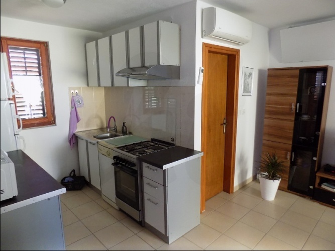 Virski Put, Vir, Dalmácia 23234, 2 Bedrooms Bedrooms, ,1 BathroomBathrooms,Lakás,Eladó,Virski Put,1052Eladó horvátországi ingatlanok Eladó ingatlanok Horvátországban Vir sziget apartmanok apartmanok Viren Házak Viren Viren házak eladók Viri apartmanok Kiadó házak Viren Kiadó apartmanok Viren Dalmácia kiadó apartmanok Aparmanok Dalmácia- kiadó , eladó Pad sziget,kiadó házak Házak eladók Pag sziget Adria eladó házak Tenger-eladó apartmanok Apartmanok kiadók Horvát tenger Házak eladók Horvát tenger Házak kiadók Horvát tenger Apartmanok eladók Horvát tenger Apartmanok kiadók Horvát tenger Apartmanok eladók Adria tenger Apartmanok kiadók Adria tenger Pag közeli apartmanok Vir házak Vir apartmanok Apartmanok Vir Házak Vir Vir sziget nyaralás Nyaralás Vir szigeten Nyaralás Horvát tenger Nyaralás Horvátország Nyaralás Adriai tengeren Horvátország nyaralás Pag, Vir, Dalmácia, Zadar, ház, apartman, lakás,ELADÓ, KIADÓ, bérelhető, nyaralás,üdülés, tenger