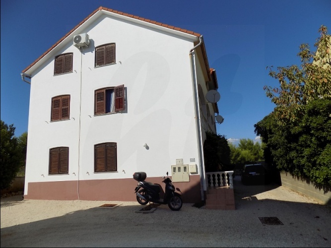 Virski Put, Vir, Dalmácia 23234, 2 Bedrooms Bedrooms, ,1 BathroomBathrooms,Lakás,Eladó,Virski Put,1052Eladó horvátországi ingatlanok Eladó ingatlanok Horvátországban Vir sziget apartmanok apartmanok Viren Házak Viren Viren házak eladók Viri apartmanok Kiadó házak Viren Kiadó apartmanok Viren Dalmácia kiadó apartmanok Aparmanok Dalmácia- kiadó , eladó Pad sziget,kiadó házak Házak eladók Pag sziget Adria eladó házak Tenger-eladó apartmanok Apartmanok kiadók Horvát tenger Házak eladók Horvát tenger Házak kiadók Horvát tenger Apartmanok eladók Horvát tenger Apartmanok kiadók Horvát tenger Apartmanok eladók Adria tenger Apartmanok kiadók Adria tenger Pag közeli apartmanok Vir házak Vir apartmanok Apartmanok Vir Házak Vir Vir sziget nyaralás Nyaralás Vir szigeten Nyaralás Horvát tenger Nyaralás Horvátország Nyaralás Adriai tengeren Horvátország nyaralás Pag, Vir, Dalmácia, Zadar, ház, apartman, lakás,ELADÓ, KIADÓ, bérelhető, nyaralás,üdülés, tenger
