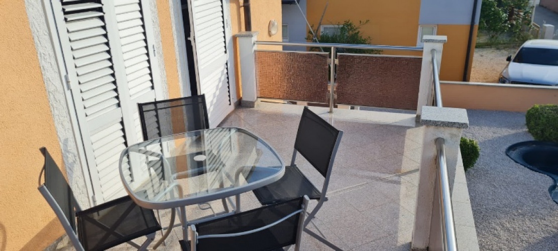 Bobovik, Vir, Dalmácia 23234, 4 Bedrooms Bedrooms, ,2 BathroomsBathrooms,Ház,Eladó,Bobovik,1053Eladó horvátországi ingatlanok Eladó ingatlanok Horvátországban Vir sziget apartmanok apartmanok Viren Házak Viren Viren házak eladók Viri apartmanok Kiadó házak Viren Kiadó apartmanok Viren Dalmácia kiadó apartmanok Aparmanok Dalmácia- kiadó , eladó Pad sziget,kiadó házak Házak eladók Pag sziget Adria eladó házak Tenger-eladó apartmanok Apartmanok kiadók Horvát tenger Házak eladók Horvát tenger Házak kiadók Horvát tenger Apartmanok eladók Horvát tenger Apartmanok kiadók Horvát tenger Apartmanok eladók Adria tenger Apartmanok kiadók Adria tenger Pag közeli apartmanok Vir házak Vir apartmanok Apartmanok Vir Házak Vir Vir sziget nyaralás Nyaralás Vir szigeten Nyaralás Horvát tenger Nyaralás Horvátország Nyaralás Adriai tengeren Horvátország nyaralás Pag, Vir, Dalmácia, Zadar, ház, apartman, lakás,ELADÓ, KIADÓ, bérelhető, nyaralás,üdülés, tenger
