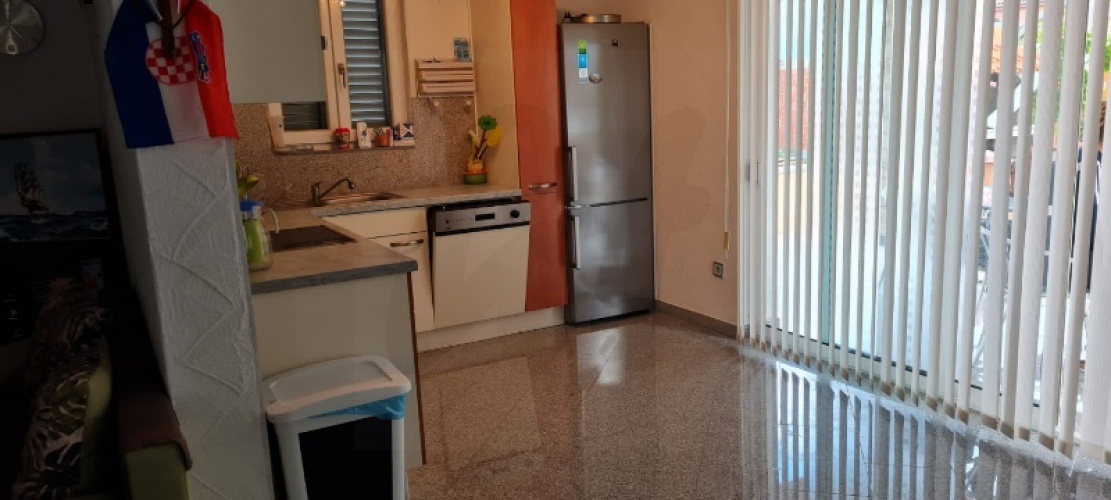 Bobovik, Vir, Dalmácia 23234, 4 Bedrooms Bedrooms, ,2 BathroomsBathrooms,Ház,Eladó,Bobovik,1053Eladó horvátországi ingatlanok Eladó ingatlanok Horvátországban Vir sziget apartmanok apartmanok Viren Házak Viren Viren házak eladók Viri apartmanok Kiadó házak Viren Kiadó apartmanok Viren Dalmácia kiadó apartmanok Aparmanok Dalmácia- kiadó , eladó Pad sziget,kiadó házak Házak eladók Pag sziget Adria eladó házak Tenger-eladó apartmanok Apartmanok kiadók Horvát tenger Házak eladók Horvát tenger Házak kiadók Horvát tenger Apartmanok eladók Horvát tenger Apartmanok kiadók Horvát tenger Apartmanok eladók Adria tenger Apartmanok kiadók Adria tenger Pag közeli apartmanok Vir házak Vir apartmanok Apartmanok Vir Házak Vir Vir sziget nyaralás Nyaralás Vir szigeten Nyaralás Horvát tenger Nyaralás Horvátország Nyaralás Adriai tengeren Horvátország nyaralás Pag, Vir, Dalmácia, Zadar, ház, apartman, lakás,ELADÓ, KIADÓ, bérelhető, nyaralás,üdülés, tenger