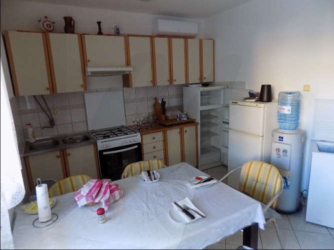 Sridnje Kucice, Vir, Dalmácia, 4 Bedrooms Bedrooms, ,2 BathroomsBathrooms,Ház,Eladó,Sridnje Kucice,1054Eladó horvátországi ingatlanok Eladó ingatlanok Horvátországban Vir sziget apartmanok apartmanok Viren Házak Viren Viren házak eladók Viri apartmanok Kiadó házak Viren Kiadó apartmanok Viren Dalmácia kiadó apartmanok Aparmanok Dalmácia- kiadó , eladó Pad sziget,kiadó házak Házak eladók Pag sziget Adria eladó házak Tenger-eladó apartmanok Apartmanok kiadók Horvát tenger Házak eladók Horvát tenger Házak kiadók Horvát tenger Apartmanok eladók Horvát tenger Apartmanok kiadók Horvát tenger Apartmanok eladók Adria tenger Apartmanok kiadók Adria tenger Pag közeli apartmanok Vir házak Vir apartmanok Apartmanok Vir Házak Vir Vir sziget nyaralás Nyaralás Vir szigeten Nyaralás Horvát tenger Nyaralás Horvátország Nyaralás Adriai tengeren Horvátország nyaralás Pag, Vir, Dalmácia, Zadar, ház, apartman, lakás,ELADÓ, KIADÓ, bérelhető, nyaralás,üdülés, tenger
