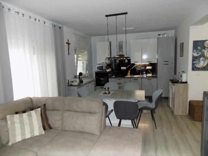 Vir, Dalmácia 23234, 4 Bedrooms Bedrooms, ,3 BathroomsBathrooms,Ház,Eladó,1058Eladó horvátországi ingatlanok Eladó ingatlanok Horvátországban Vir sziget apartmanok apartmanok Viren Házak Viren Viren házak eladók Viri apartmanok Kiadó házak Viren Kiadó apartmanok Viren Dalmácia kiadó apartmanok Aparmanok Dalmácia- kiadó , eladó Pad sziget,kiadó házak Házak eladók Pag sziget Adria eladó házak Tenger-eladó apartmanok Apartmanok kiadók Horvát tenger Házak eladók Horvát tenger Házak kiadók Horvát tenger Apartmanok eladók Horvát tenger Apartmanok kiadók Horvát tenger Apartmanok eladók Adria tenger Apartmanok kiadók Adria tenger Pag közeli apartmanok Vir házak Vir apartmanok Apartmanok Vir Házak Vir Vir sziget nyaralás Nyaralás Vir szigeten Nyaralás Horvát tenger Nyaralás Horvátország Nyaralás Adriai tengeren Horvátország nyaralás Pag, Vir, Dalmácia, Zadar, ház, apartman, lakás,ELADÓ, KIADÓ, bérelhető, nyaralás,üdülés, tenger