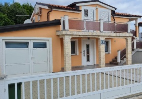 Bobovik VI., Vir, Dalmácia 23234, 4 Bedrooms Bedrooms, ,2 BathroomsBathrooms,Ház,Kiadó,Bobovik VI.,1039Eladó horvátországi ingatlanok Eladó ingatlanok Horvátországban Vir sziget apartmanok apartmanok Viren Házak Viren Viren házak eladók Viri apartmanok Kiadó házak Viren Kiadó apartmanok Viren Dalmácia kiadó apartmanok Aparmanok Dalmácia- kiadó , eladó Pad sziget,kiadó házak Házak eladók Pag sziget Adria eladó házak Tenger-eladó apartmanok Apartmanok kiadók Horvát tenger Házak eladók Horvát tenger Házak kiadók Horvát tenger Apartmanok eladók Horvát tenger Apartmanok kiadók Horvát tenger Apartmanok eladók Adria tenger Apartmanok kiadók Adria tenger Pag közeli apartmanok Vir házak Vir apartmanok Apartmanok Vir Házak Vir Vir sziget nyaralás Nyaralás Vir szigeten Nyaralás Horvát tenger Nyaralás Horvátország Nyaralás Adriai tengeren Horvátország nyaralás Pag, Vir, Dalmácia, Zadar, ház, apartman, lakás,ELADÓ, KIADÓ, bérelhető, nyaralás,üdülés, tenger