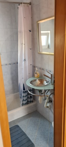 Bobovik VI., Vir, Dalmácia 23234, 4 Bedrooms Bedrooms, ,2 BathroomsBathrooms,Ház,Kiadó,Bobovik VI.,1039Eladó horvátországi ingatlanok Eladó ingatlanok Horvátországban Vir sziget apartmanok apartmanok Viren Házak Viren Viren házak eladók Viri apartmanok Kiadó házak Viren Kiadó apartmanok Viren Dalmácia kiadó apartmanok Aparmanok Dalmácia- kiadó , eladó Pad sziget,kiadó házak Házak eladók Pag sziget Adria eladó házak Tenger-eladó apartmanok Apartmanok kiadók Horvát tenger Házak eladók Horvát tenger Házak kiadók Horvát tenger Apartmanok eladók Horvát tenger Apartmanok kiadók Horvát tenger Apartmanok eladók Adria tenger Apartmanok kiadók Adria tenger Pag közeli apartmanok Vir házak Vir apartmanok Apartmanok Vir Házak Vir Vir sziget nyaralás Nyaralás Vir szigeten Nyaralás Horvát tenger Nyaralás Horvátország Nyaralás Adriai tengeren Horvátország nyaralás Pag, Vir, Dalmácia, Zadar, ház, apartman, lakás,ELADÓ, KIADÓ, bérelhető, nyaralás,üdülés, tenger