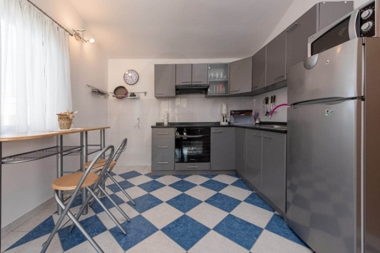 Srid kucice VI., Vir, Dalmácia 23234, 2 Bedrooms Bedrooms, ,1 BathroomBathrooms,Lakás,Kiadó,Srid kucice VI.,1041Eladó horvátországi ingatlanok Eladó ingatlanok Horvátországban Vir sziget apartmanok apartmanok Viren Házak Viren Viren házak eladók Viri apartmanok Kiadó házak Viren Kiadó apartmanok Viren Dalmácia kiadó apartmanok Aparmanok Dalmácia- kiadó , eladó Pad sziget,kiadó házak Házak eladók Pag sziget Adria eladó házak Tenger-eladó apartmanok Apartmanok kiadók Horvát tenger Házak eladók Horvát tenger Házak kiadók Horvát tenger Apartmanok eladók Horvát tenger Apartmanok kiadók Horvát tenger Apartmanok eladók Adria tenger Apartmanok kiadók Adria tenger Pag közeli apartmanok Vir házak Vir apartmanok Apartmanok Vir Házak Vir Vir sziget nyaralás Nyaralás Vir szigeten Nyaralás Horvát tenger Nyaralás Horvátország Nyaralás Adriai tengeren Horvátország nyaralás Pag, Vir, Dalmácia, Zadar, ház, apartman, lakás,ELADÓ, KIADÓ, bérelhető, nyaralás,üdülés, tenger